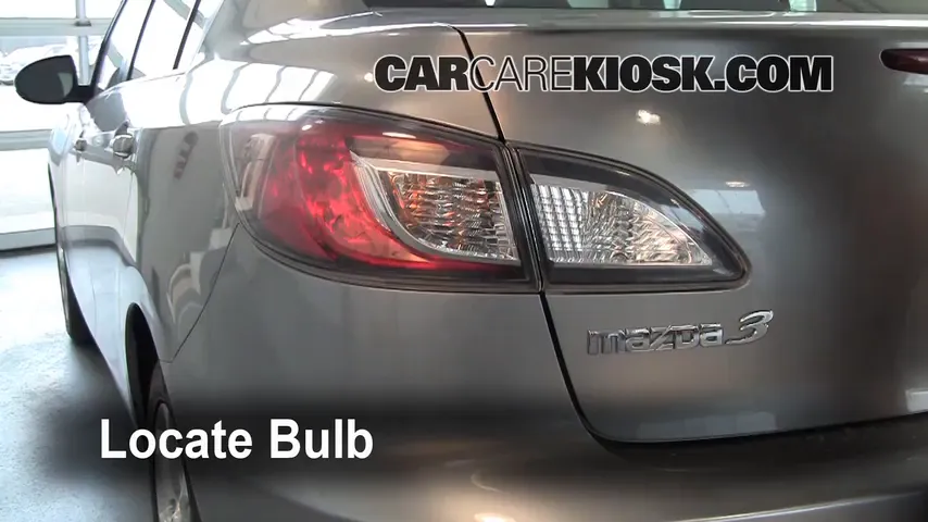 2010 Mazda 3 i 2.0L 4 Cyl. Lights
